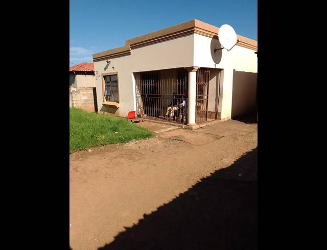 3 BEDROOM HOUSE FOR SALE IN DRIEZIEK